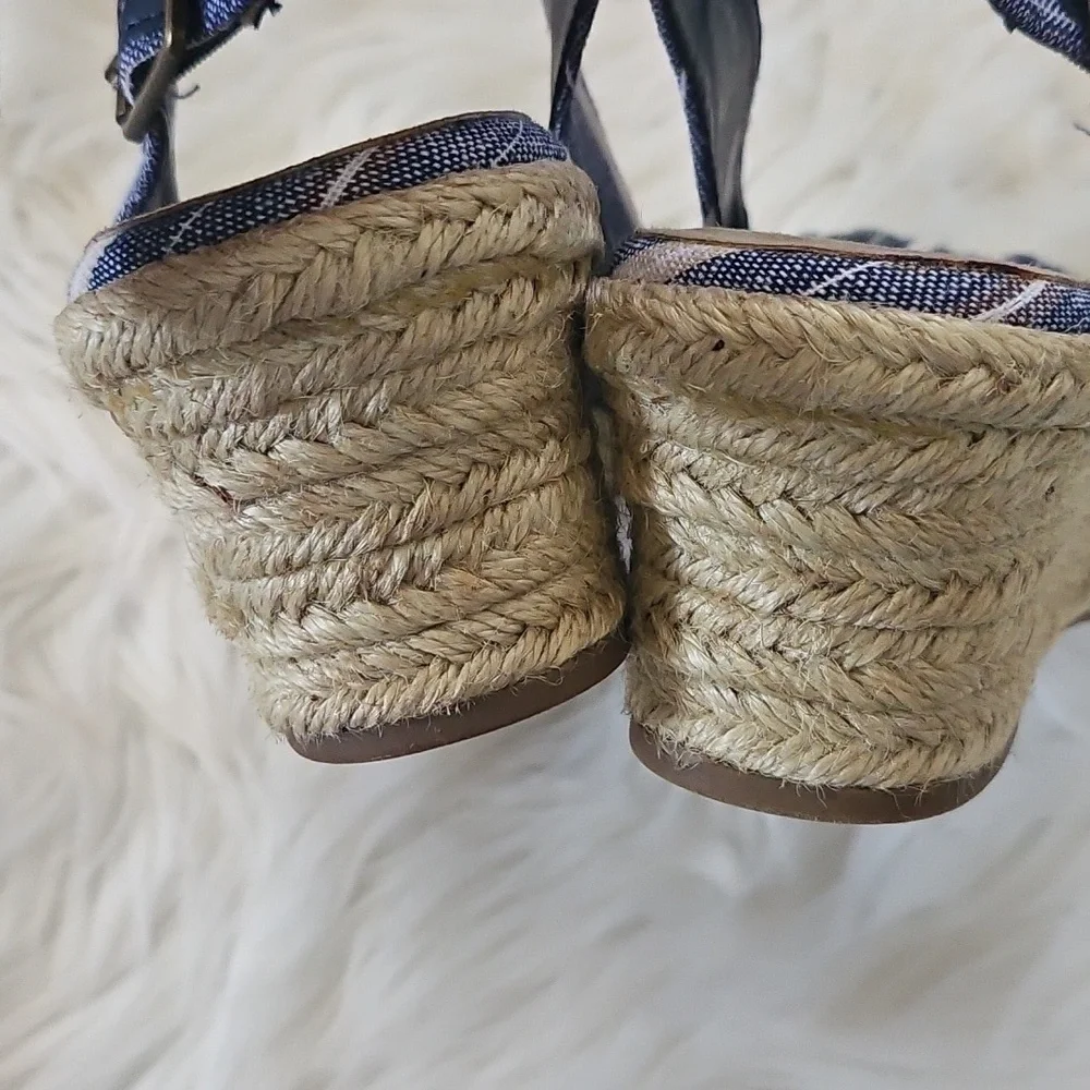 Bella Vita Navy Striped Espadrille Sandals NIB